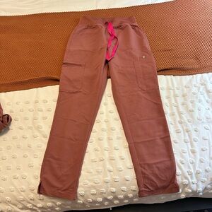 Figs High Waisted Yola Scrub Pant - Mauve